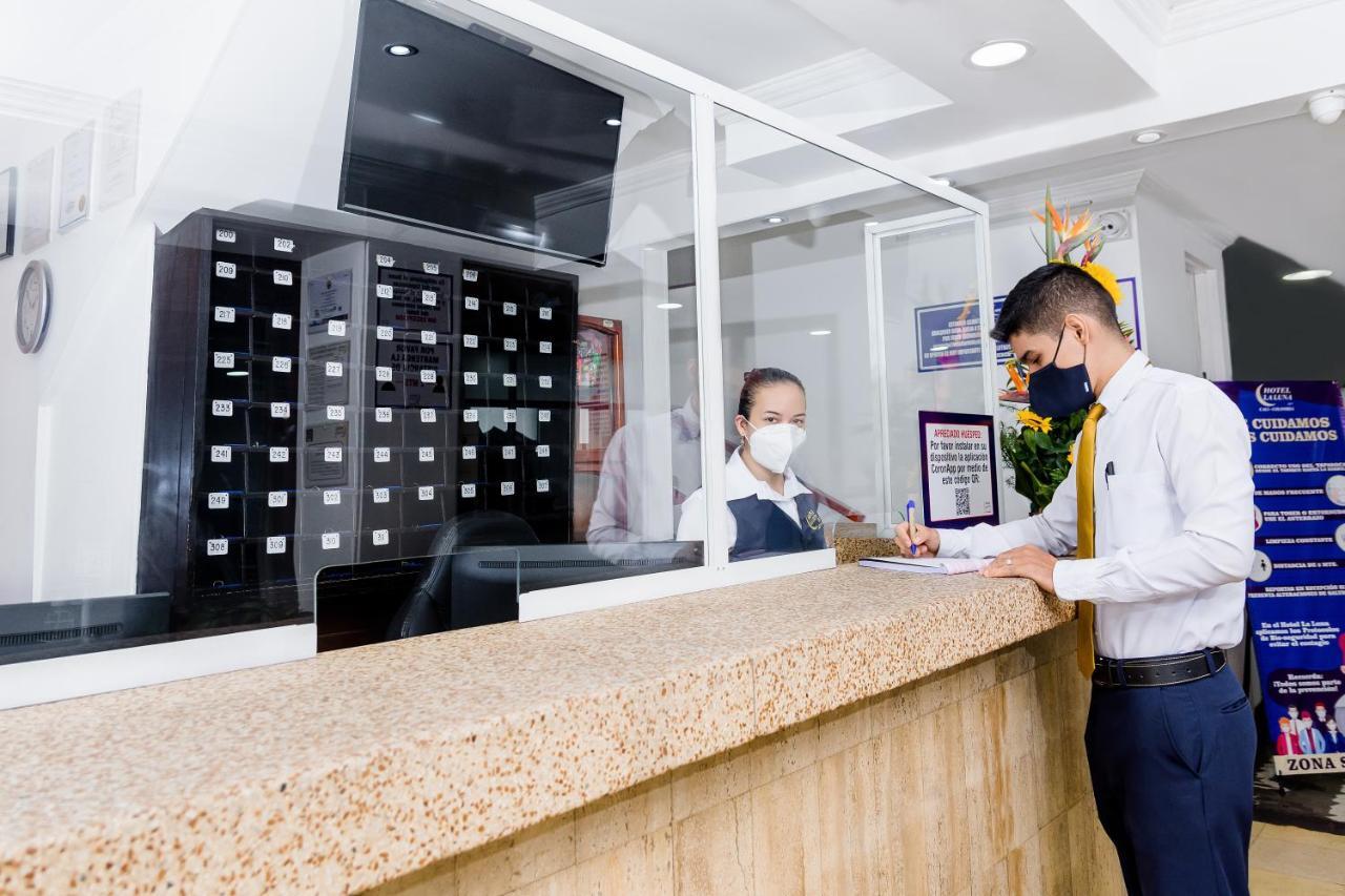 Hotel La Luna Santiago de Cali エクステリア 写真