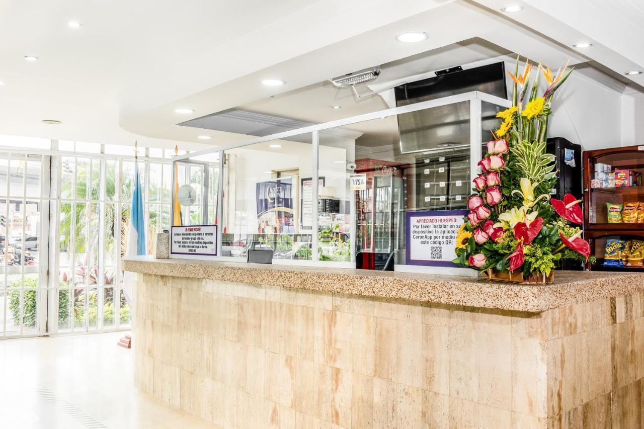 Hotel La Luna Santiago de Cali エクステリア 写真