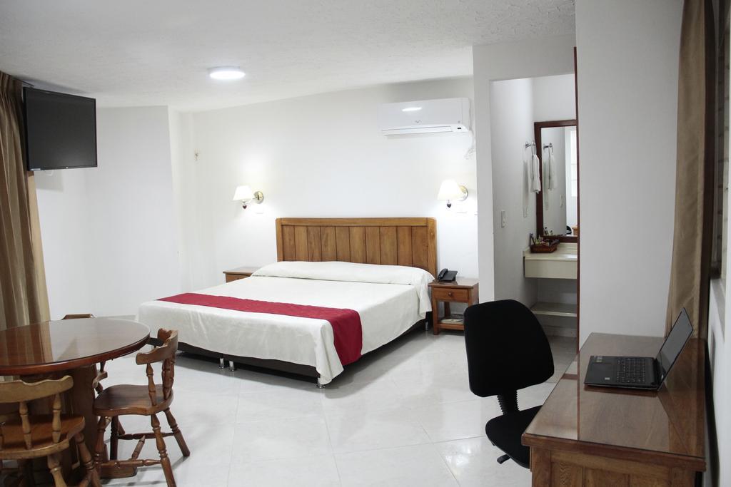 Hotel La Luna Santiago de Cali エクステリア 写真