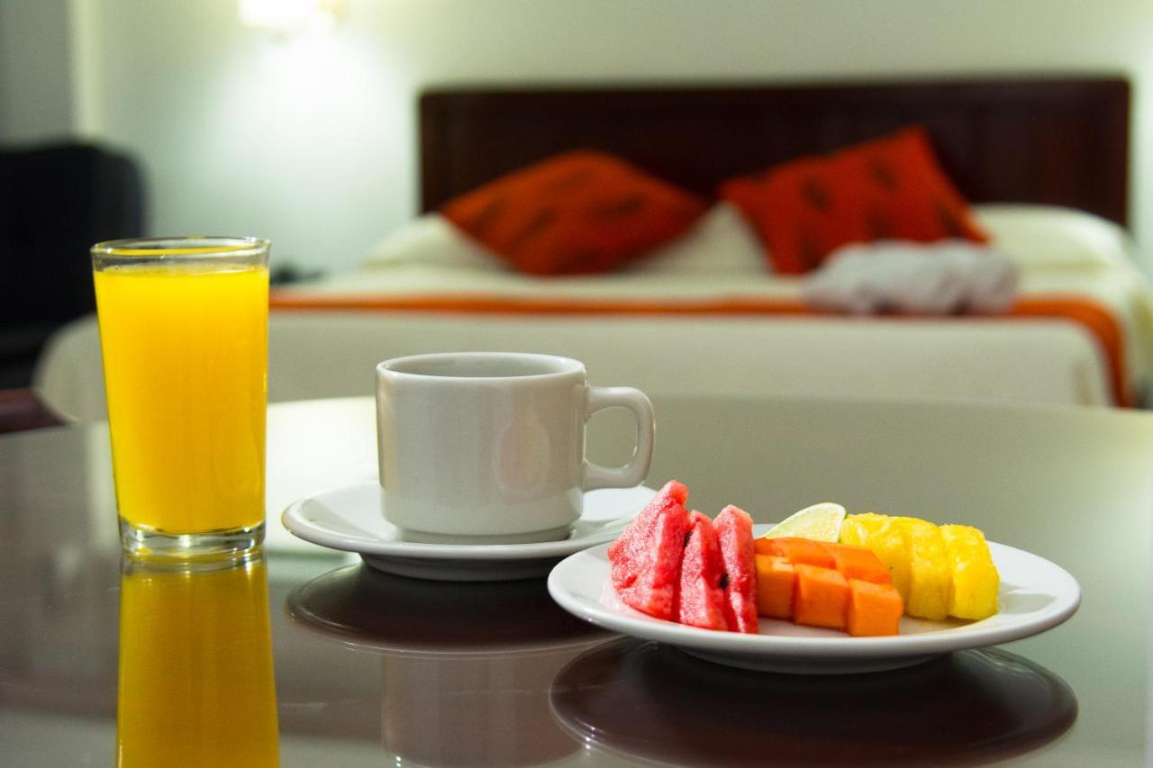 Hotel La Luna Santiago de Cali エクステリア 写真