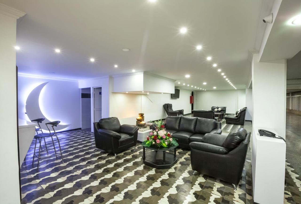 Hotel La Luna Santiago de Cali エクステリア 写真